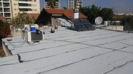 חברת "כתר איטום וזיפות גגות" מבצעים הלחמת יריעות ביטומניות לגג